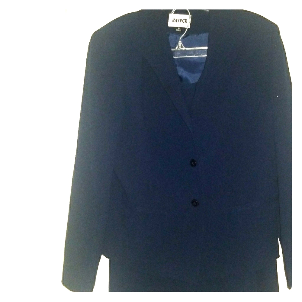 Dress lined suit